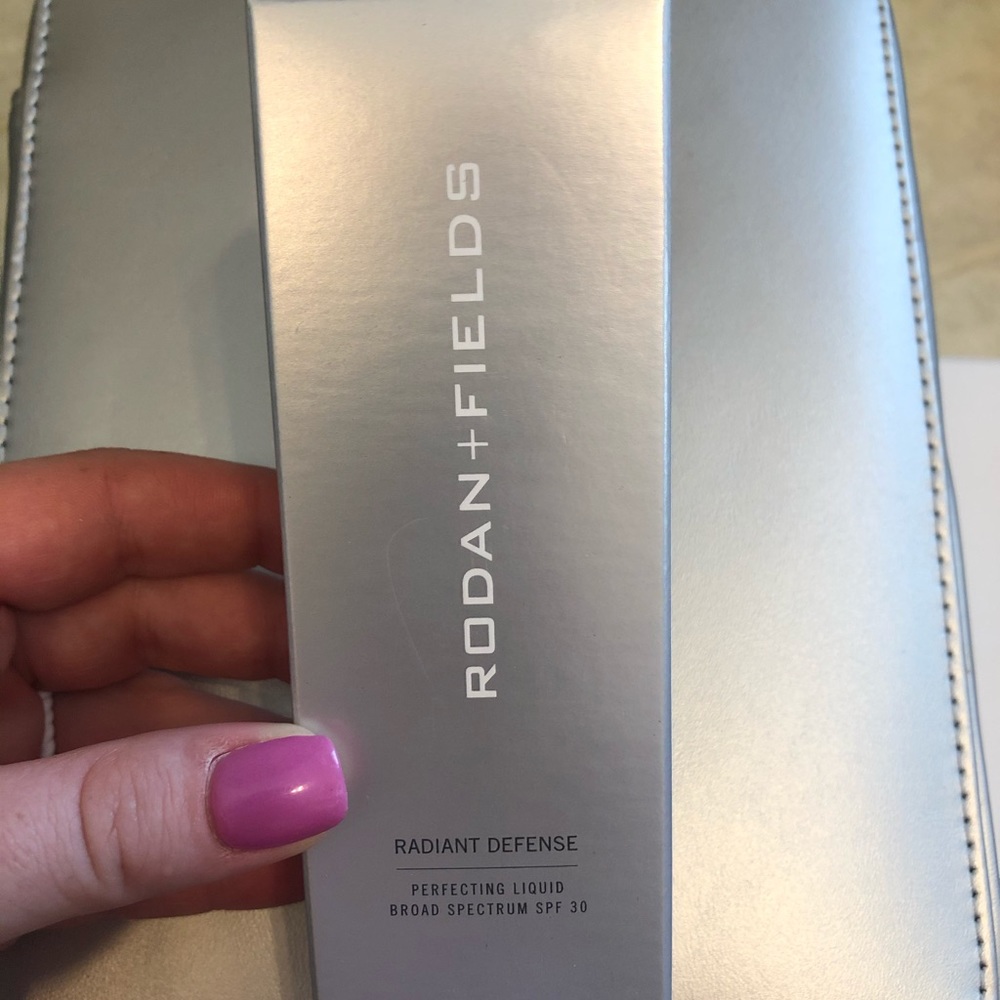 Rodan + Fields Radiant Defense Color Sand